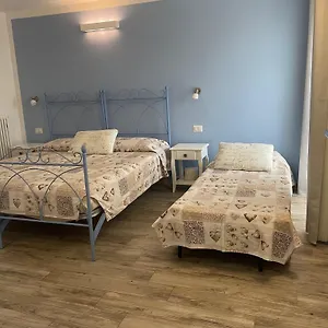 https://corte-del-lago.it-lombardy.com